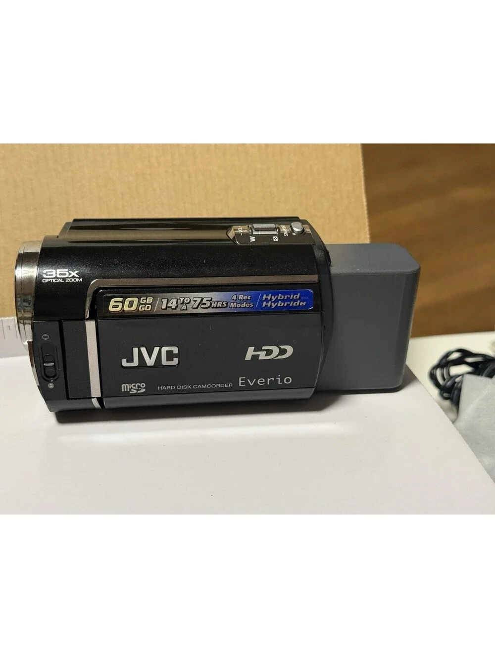 JVC Everio G Series GZ-MG360 Hybrid Camcorder HDD In the Box , Bundle